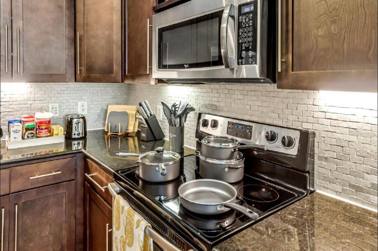 Elegant 1Br Ideal For Long Term Stay Houston Exterior photo